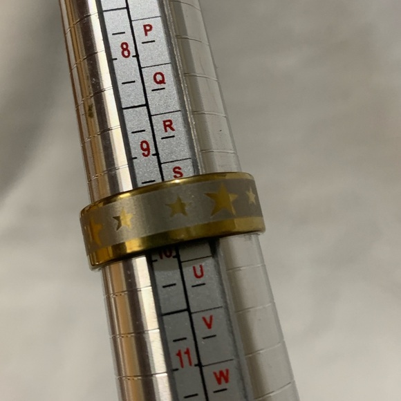 Accessories | Mens Gold Star Pattern Ring Size 95 | Poshmark